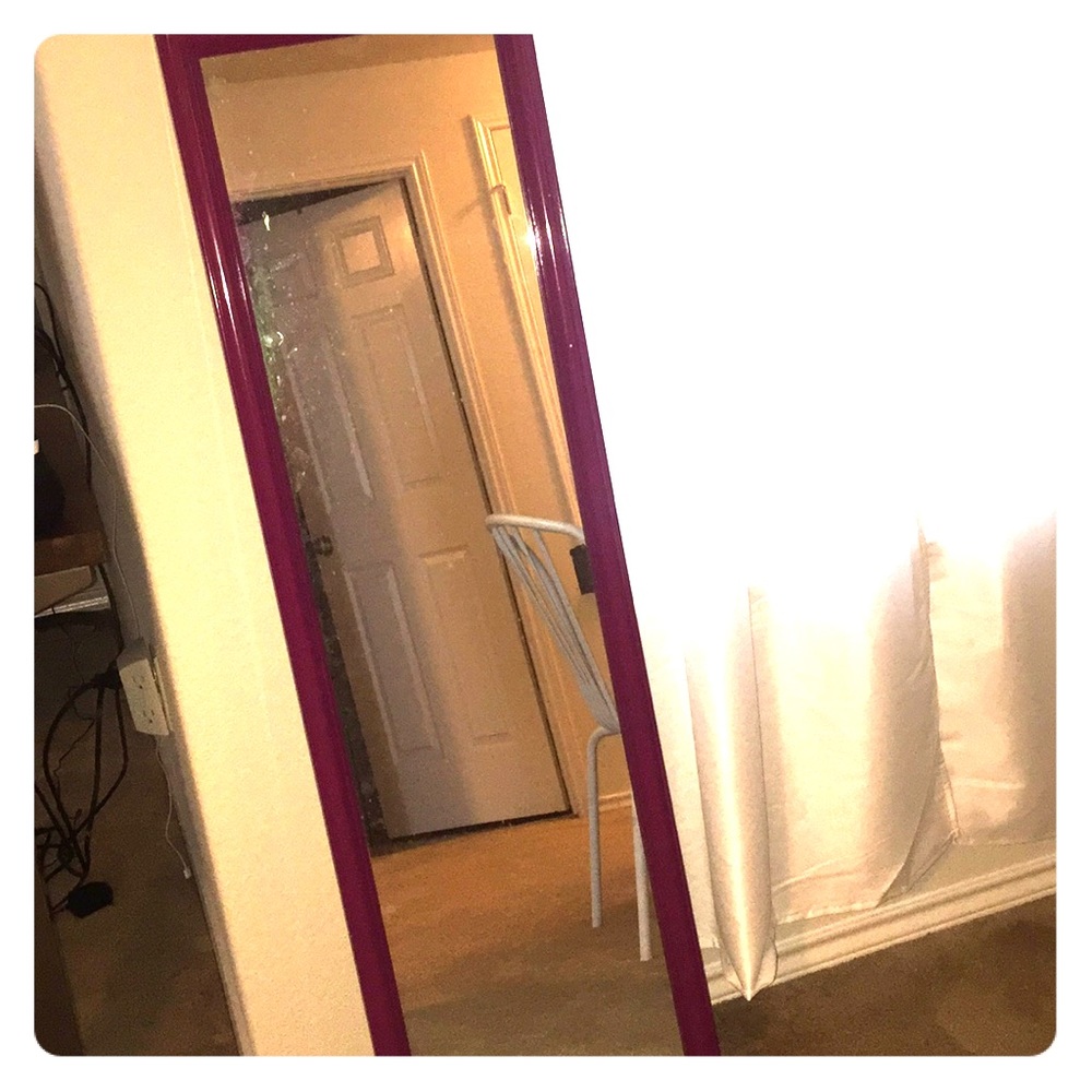 Purple mirror